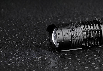 在防水工程中為什么要采用多道設防和復合防水的作法?二者的關系如何?